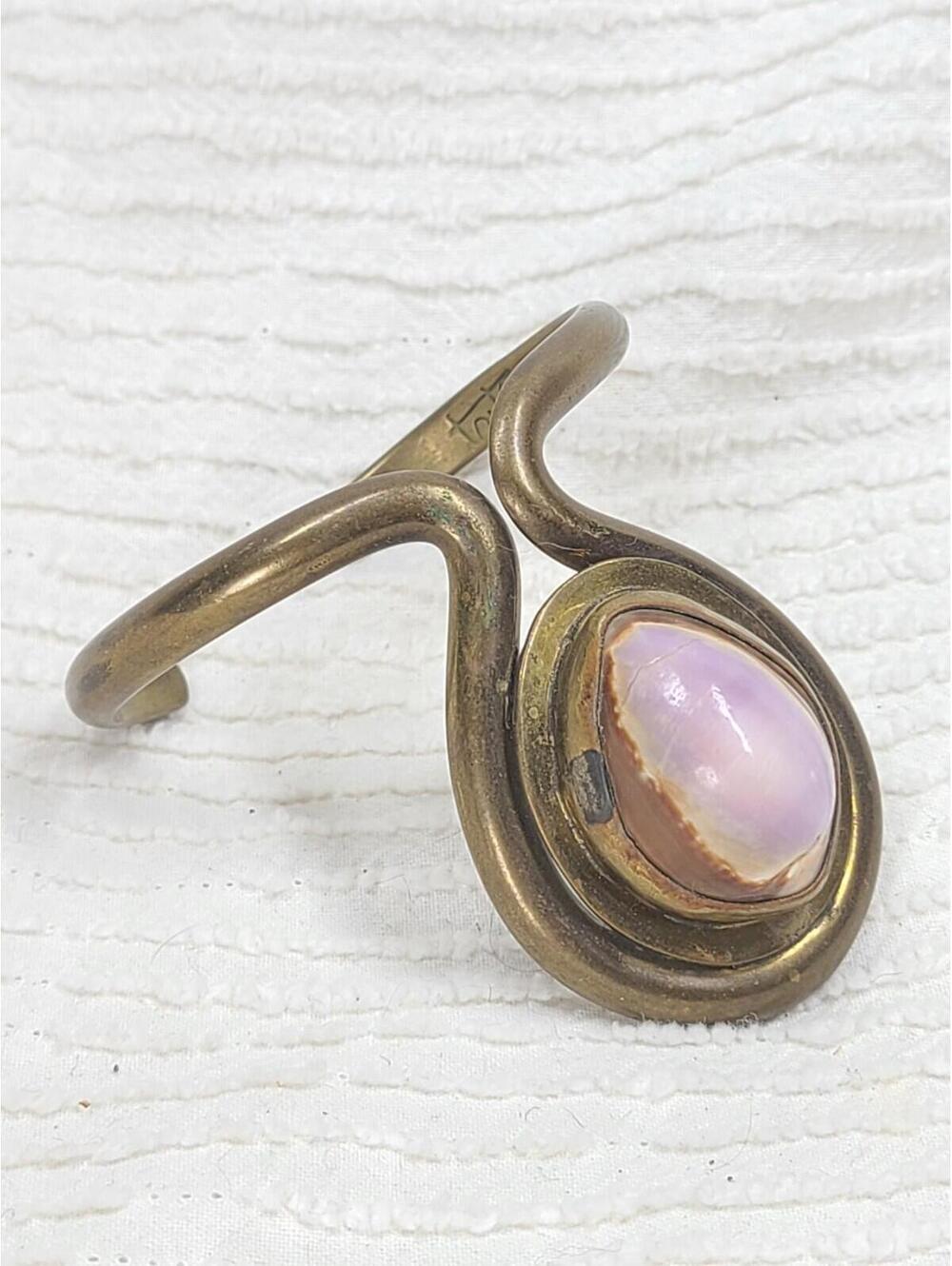Vtg Brass Sculptural Bracelet 60s 70s Nika Signed Purple Shell Over Hand Design